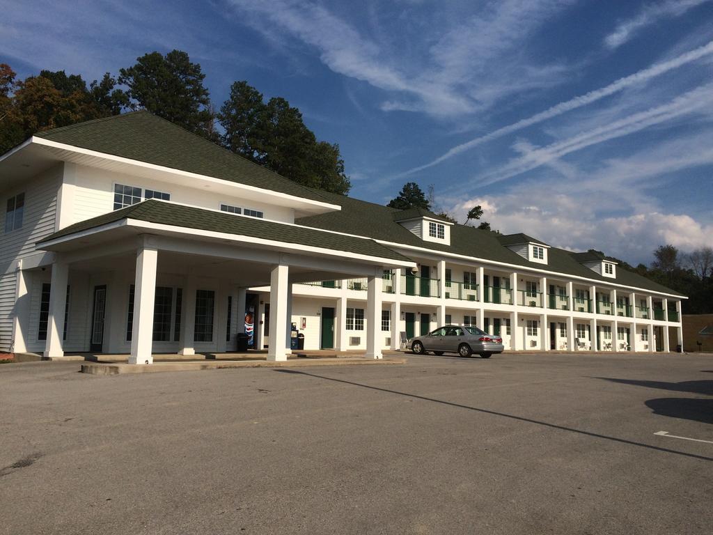 Hurricane Inn Waynesboro Eksteriør billede