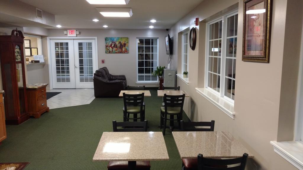 Hurricane Inn Waynesboro Eksteriør billede
